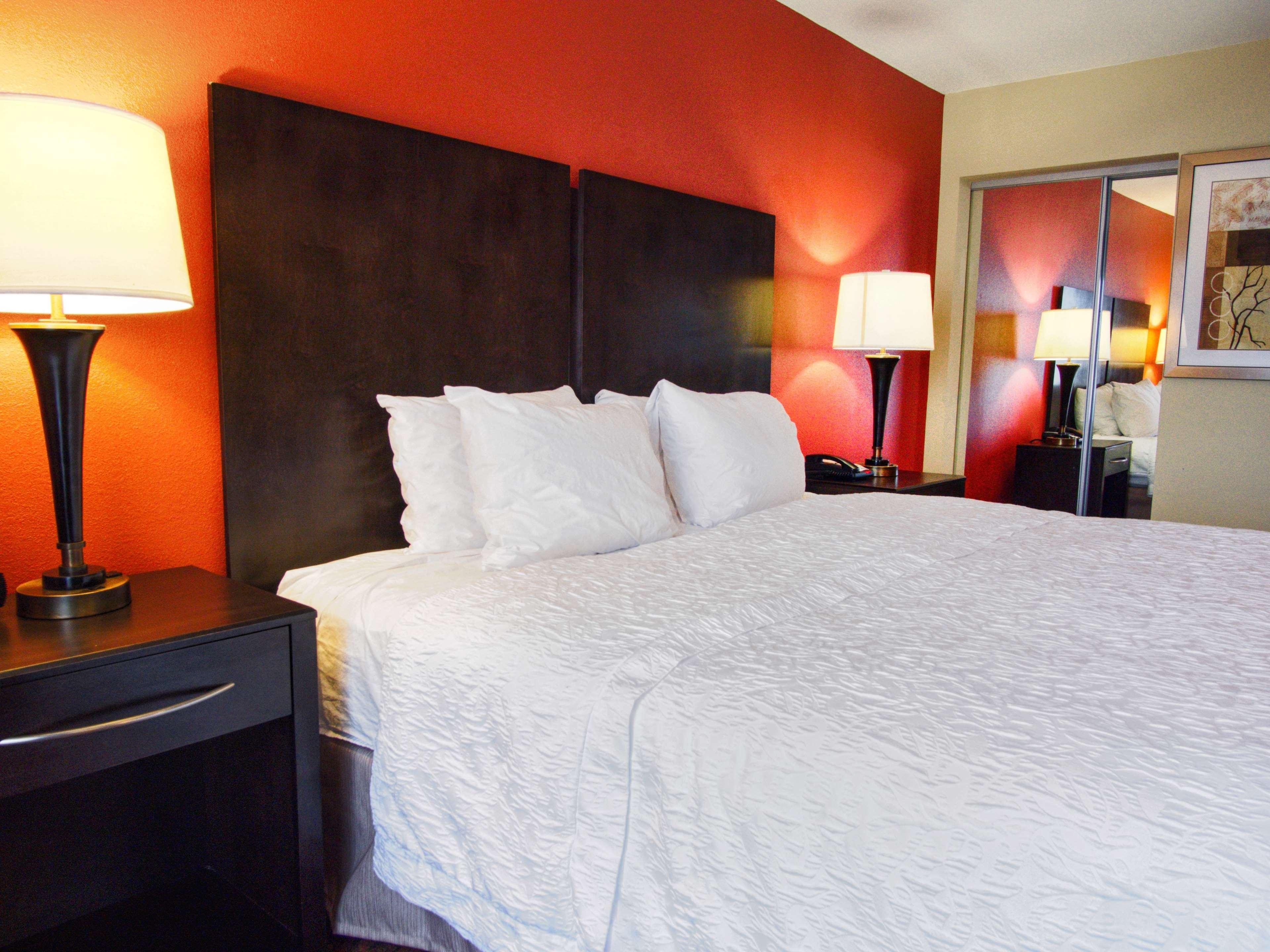 Hampton Inn & Suites Elk City Exteriör bild
